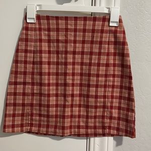 Plaid brandy Melville skirt (one size)